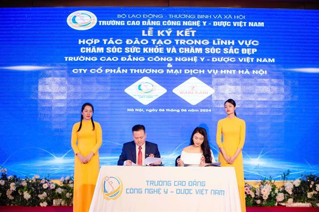 Lễ ký kết hợp tác đào tạo giữa Trường Cao đẳng Công nghệ Y – Dược Việt Nam và Wabi Sabi, ngày 06/06/2024